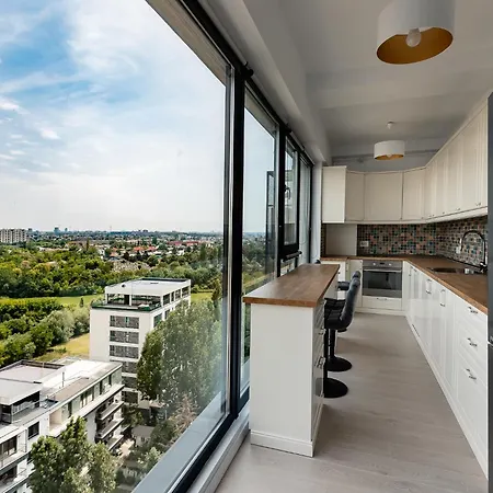 Panorama View Apartment *